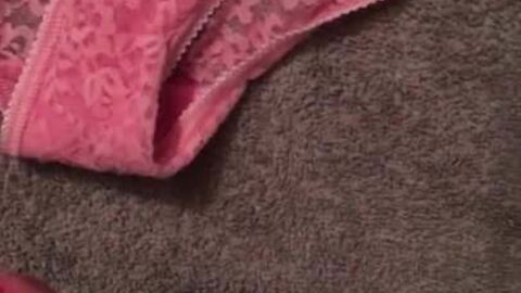 кончает на фото (гей), любитель (гей), мастурбация (гей), мужчина (гей)